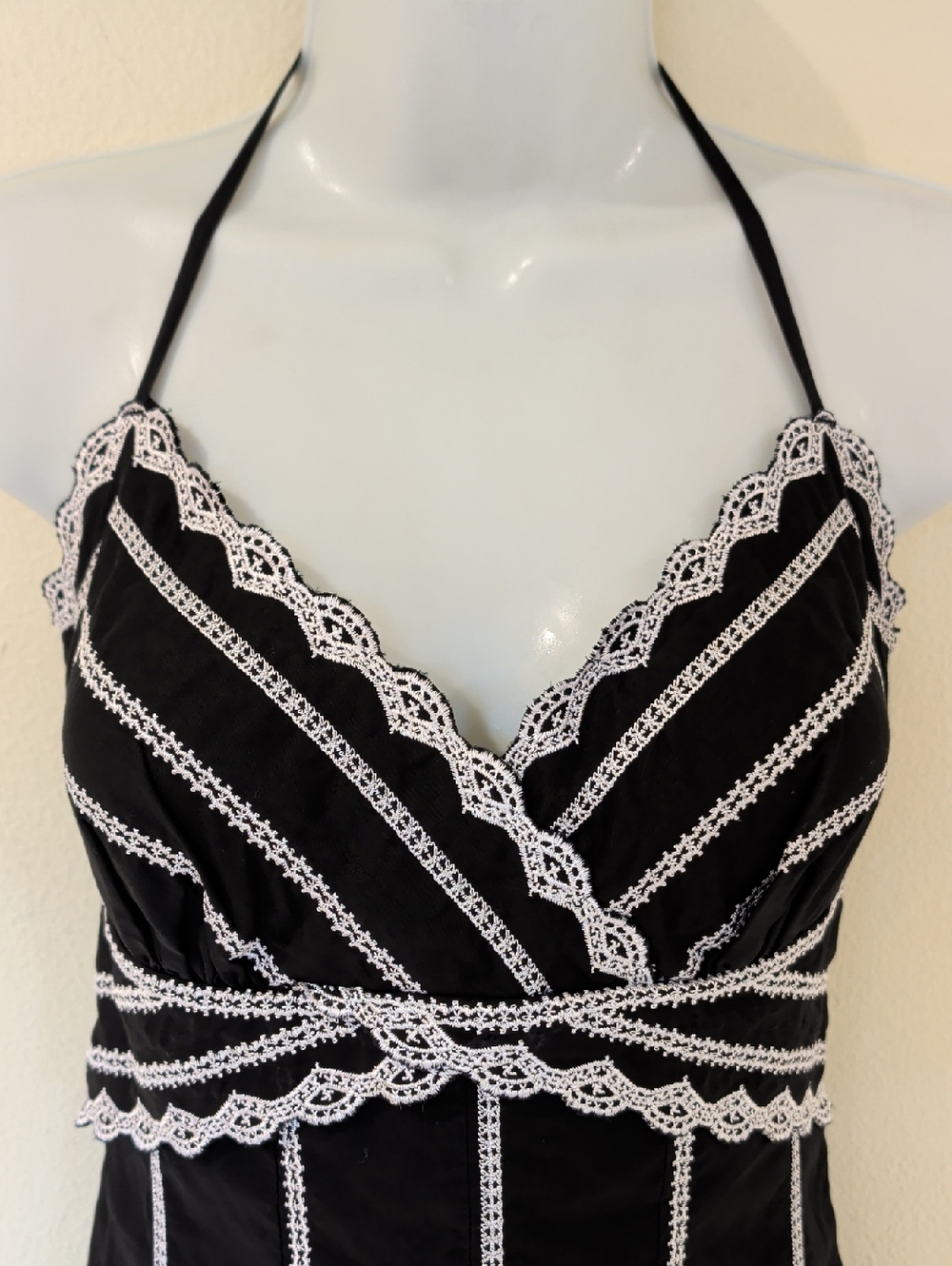 White House Black Market Black Halter Midi Dress with White Lace Details Size 4 - Picture 2 of 11